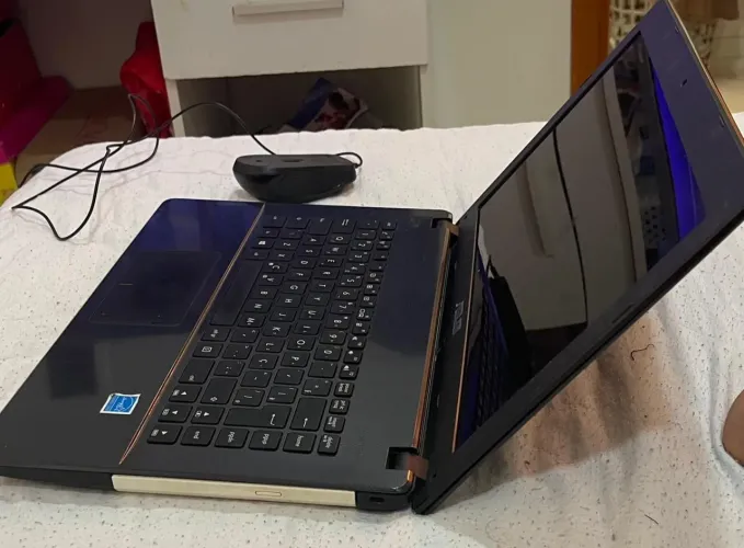Notebook Asus