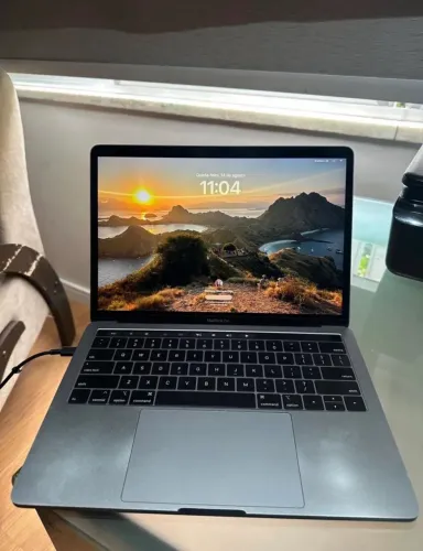 MacBook Pro 2018 - I5 - Perfeito estado 