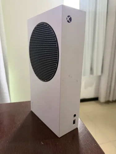 Xbox Série S Com Acessórios 