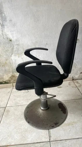 cadeira para barbeiro iniciante