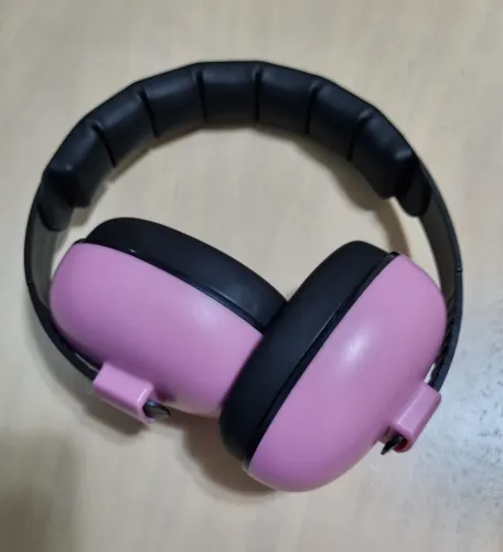 Abafador de Ruído Infantil Rosa - Protetor Auricular Ajustável