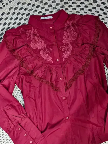 Blouse gótico vinho