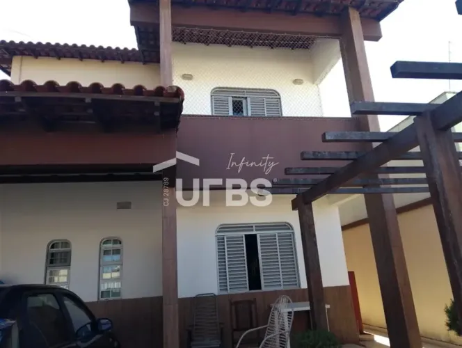 Sobrado com 200m² 3 quartos à venda no Santa Rosa