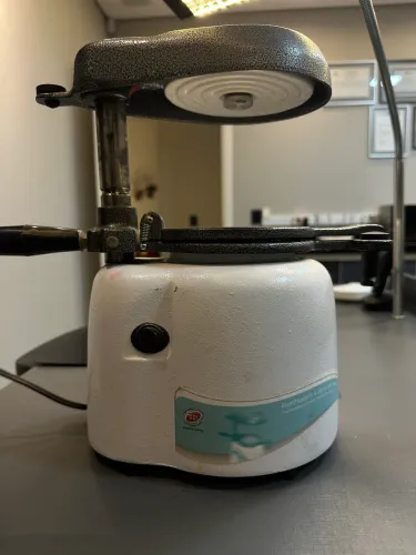 Plastificadora A Vácuo Com Motor - Essence Dental VH - 127v