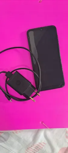 Motorola G8 Plus 64GB - Usado