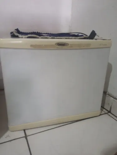 Frigobar usado
