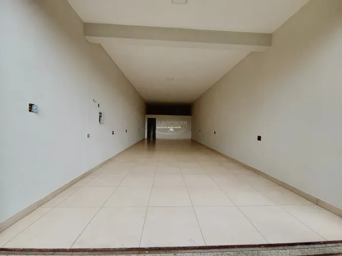 Salão para alugar no bairro Jardim Planalto, Piracicaba.