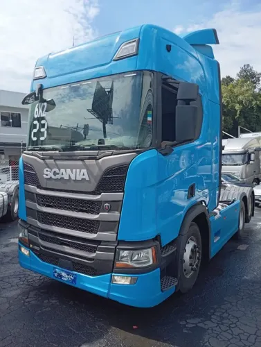 Scania R 450 2023 6x2 Highline Azul | Rogério Caminhões