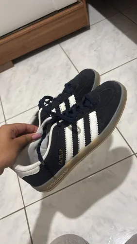 Tênis gazelle Adidas 