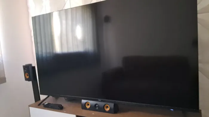 Vendo TV Philips 70 polegadas 4k modelo PUG 7408