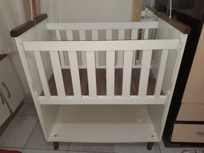 Vendo mini berço sem colchão