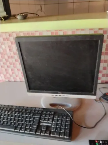 Monitor noc 15"