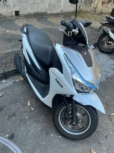Yamaha Fluo 125 ABS 2025