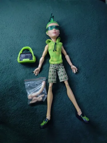 Boneco monster high deuce