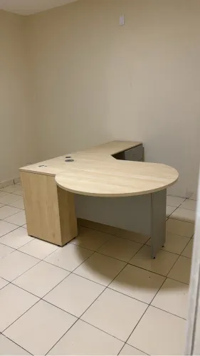 Mesa em L para seu escritório