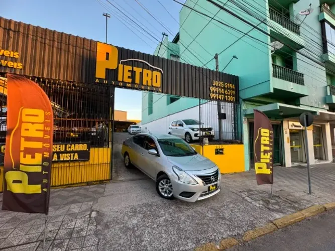 Nissan Versa SV 1.6 16V Flexstart 4P Mec. 2016