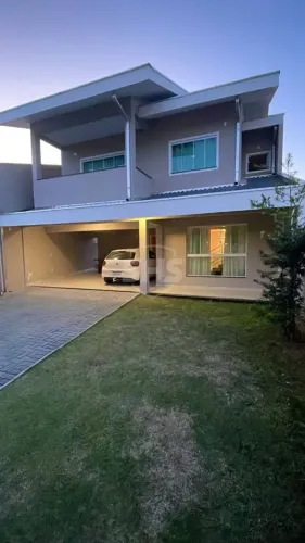 Excelente CASA no bairro FIDÉLIS