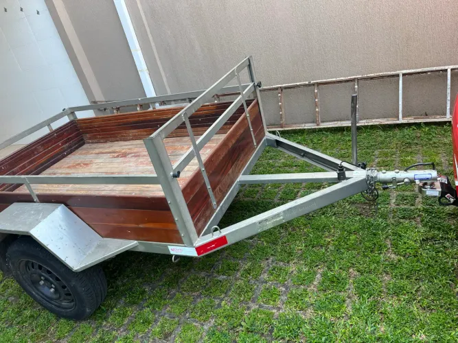 Carretinha Dacla Jardineira ano 2020