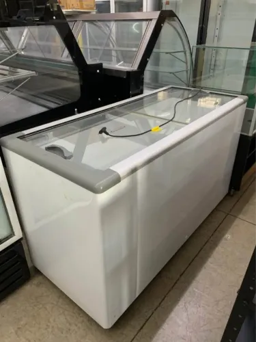 Freezer horizontal 503 litros seminovo