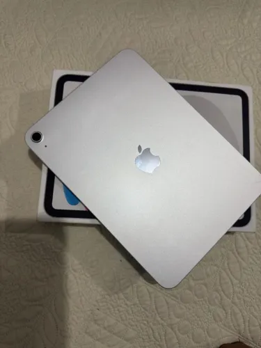 iPad a16 128gb