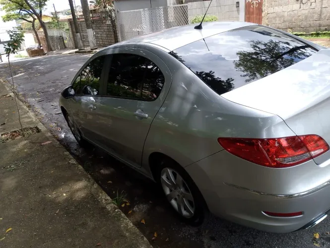 Peugeot 408 Sedan Allure 2.0 Flex 16V 4P Mec. 2012