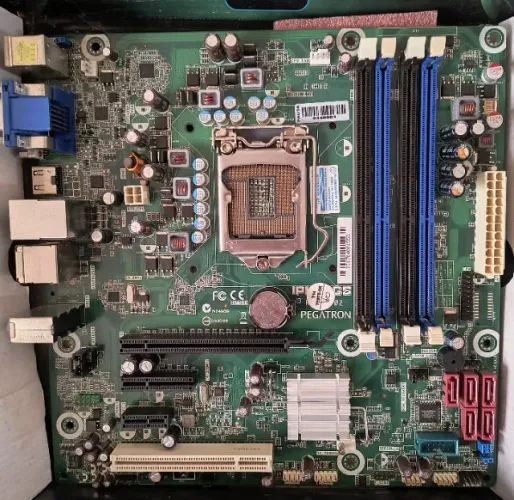 Placa mãe pcware ipm H55 LGA1156 Intel
