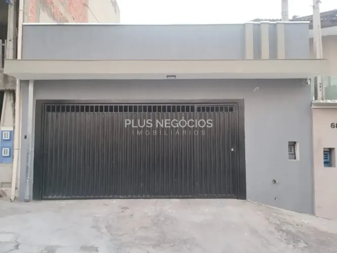 Casa à venda | Jardim Eliana | 3 Dormitórios