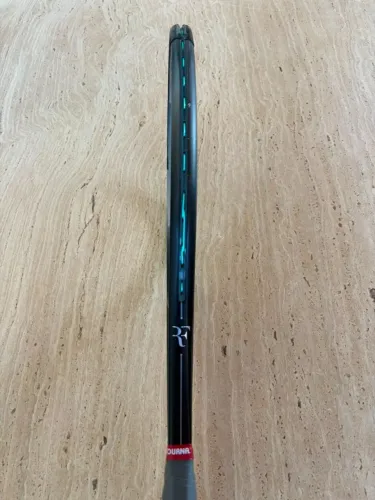 Raquete de tênis Wilson Roger Federer-RF 320gramas L3