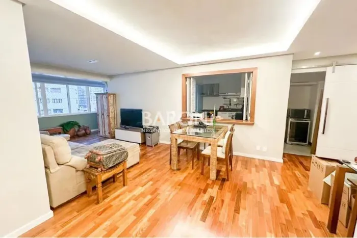 Baroni Imóveis, imobiliária em Moema, especializada em compra e venda de imóveis residenci
