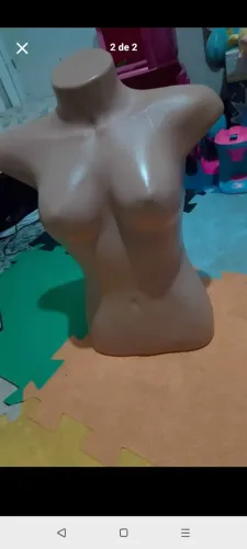 Manequim feminino