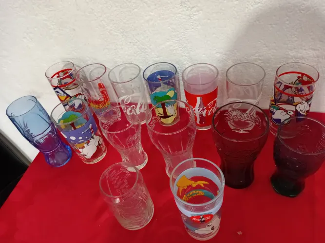 Copo colecionável coca-cola