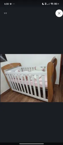 Berço branco semi novo