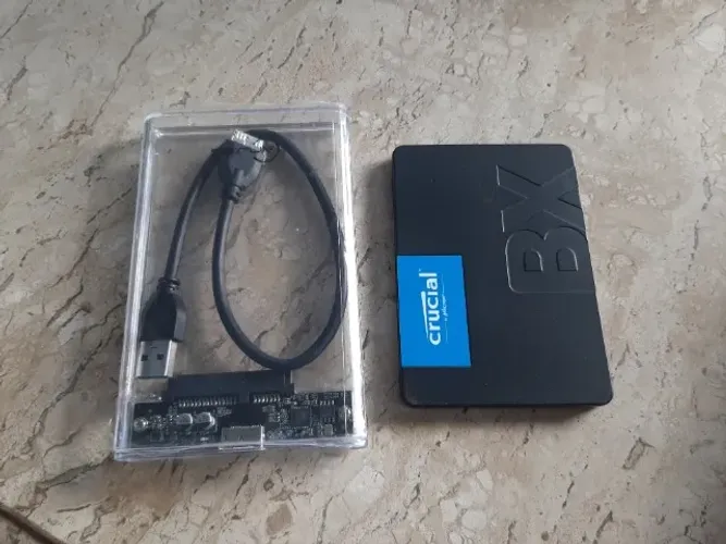 SSD Crucial BX500 240GB com Adaptador SATA USB Saúde 95%