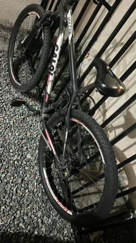 Vendo bicicleta - Caloi aro 29