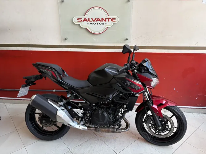 Kawasaki Z400 2021