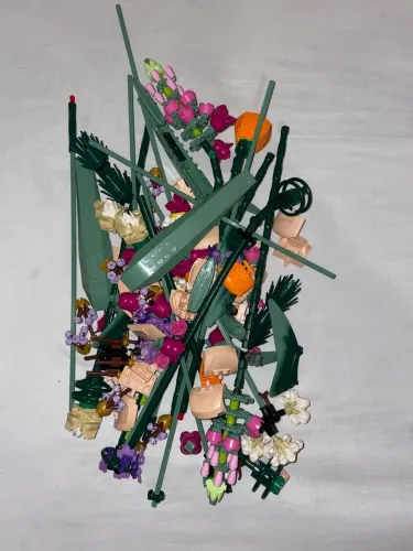 LEGO Buquê de Flores 10280 (756 Peças)