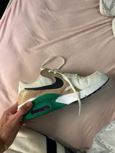 AIR MAX