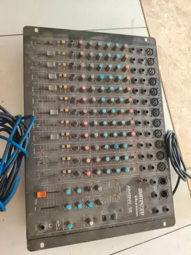 Mesa de som funcionando