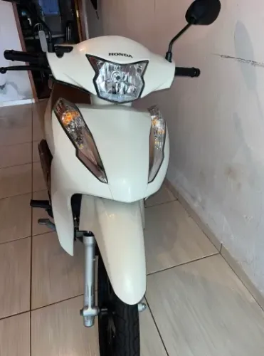 Honda Biz 125 EX Flex 2023 - Branca Perolizada