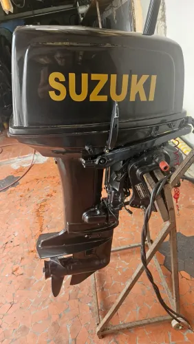 Suzuki 30 part. elétrica