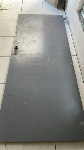 Porta blindada!