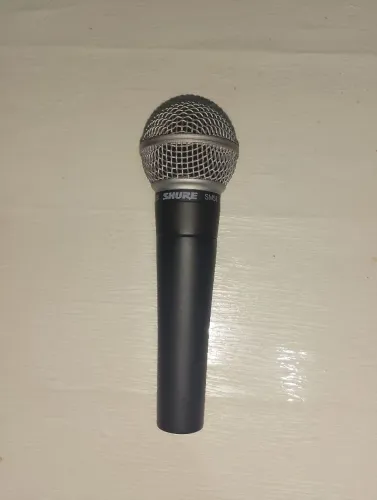 Microfone Shure SM58 (funcionando)