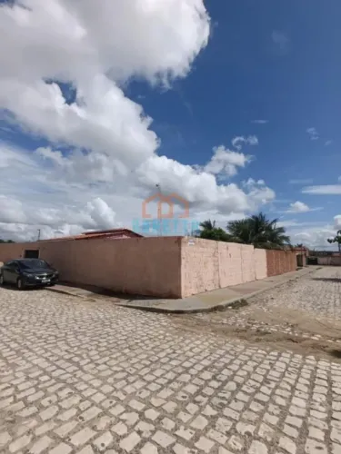 CÓD: 5903. Casa de Esquina para Venda no bairro Alto da Pelonha, localizada na cidade de