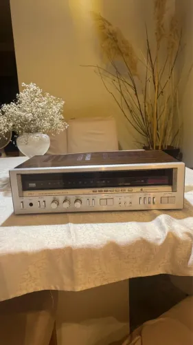 Receiver Sansui 5900z