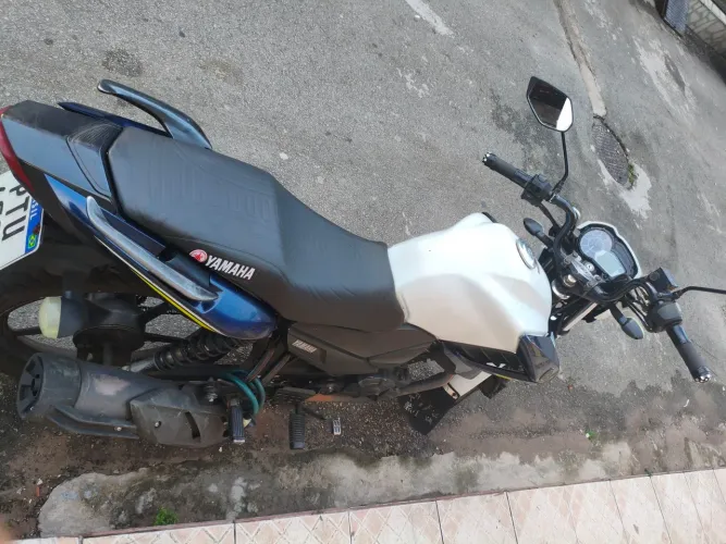 Moto Yamaha/ Ano 2021- R$ 13.500,00