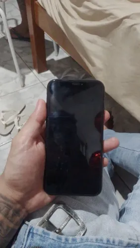 Troco iPhone XR 128GB em Android