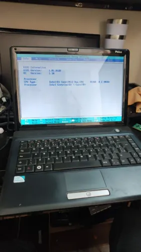Notebook Windows 10 64bit 4gb ram hd 250gb bateria viciada processador p8300