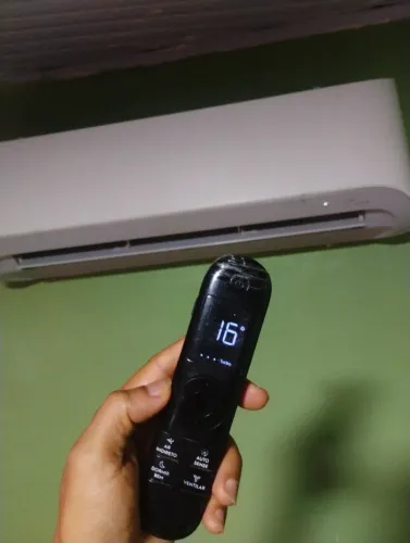 Ar condicionado split 9000 mil btus gelando muito 3 anos de uso
