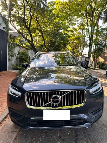 Volvo XC-90 XC 90 T-8 Híbrido Momentum 2.0 5P 2021