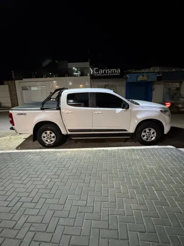 Chevrolet S10 Pick-up LS 2.8 TDI 4X4 CD Dies. Mec. 2014